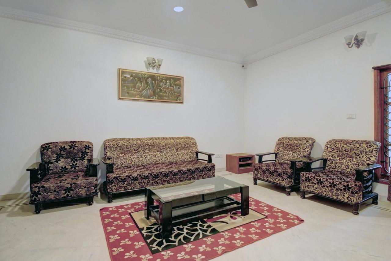 Oyo 37916 Paradise Stay Inn Business Hotel Bangalore Exterior foto